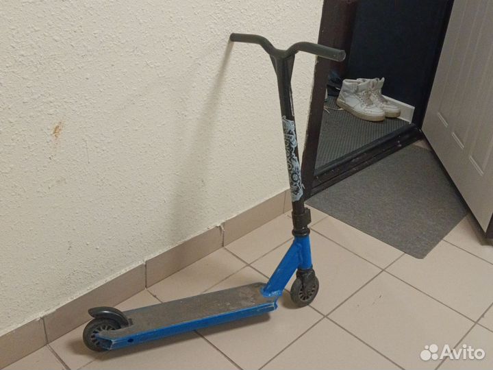 Трюковой самокат oxelo