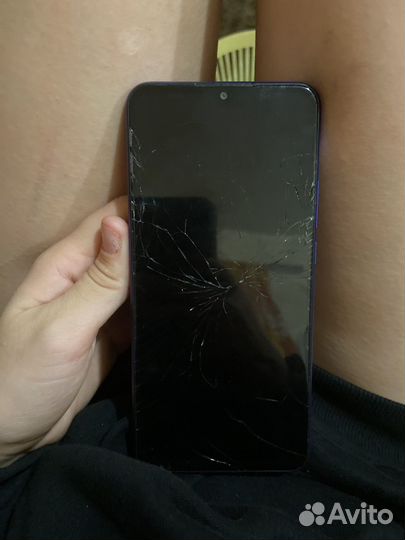 Xiaomi Mi 9, 8/64 ГБ
