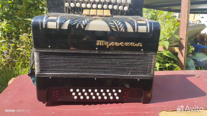 Гармонь тульская 402