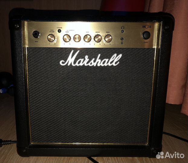 Комбоусилитель marshall mg15