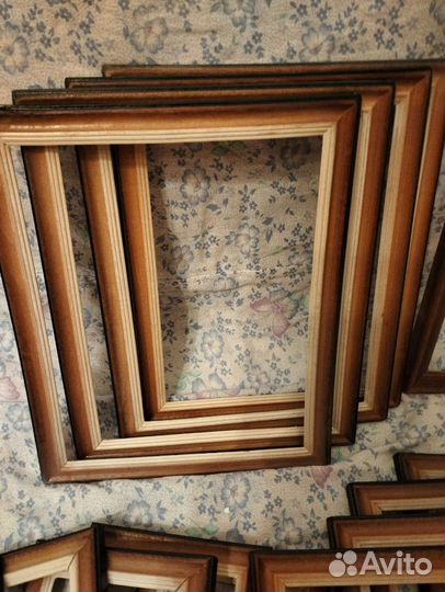 Рамки для фото и картин