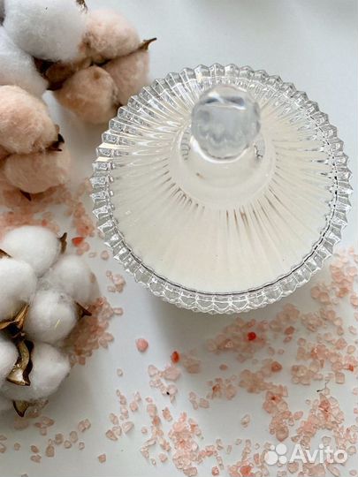 Свеча с колпаком ручная работа кокосовый воск