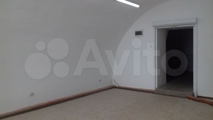 Торговое помещение, 35 м²
