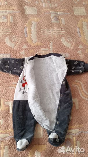 Продам комбенизоны демисезонные до 3 мес