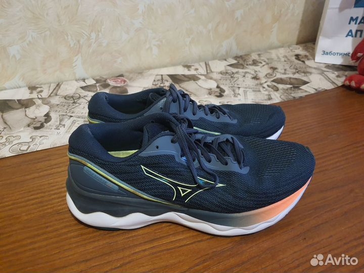 Mizuno Wafe Skyrise 03-кроссовки муж;43 (28стелька