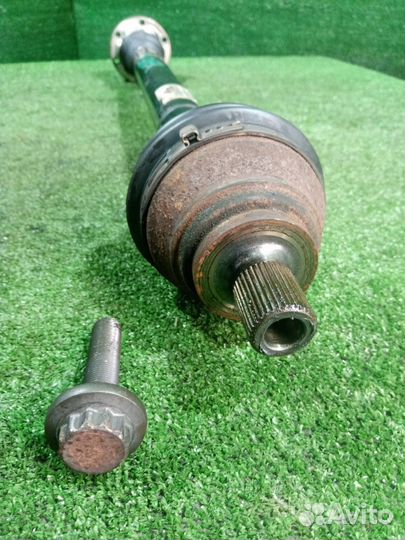 Привод передний правый Volkswagen Golf 6 caxa