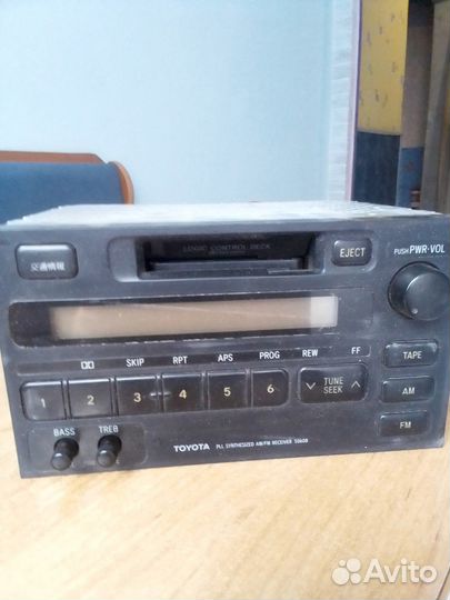 Продам магнитолу Тойота