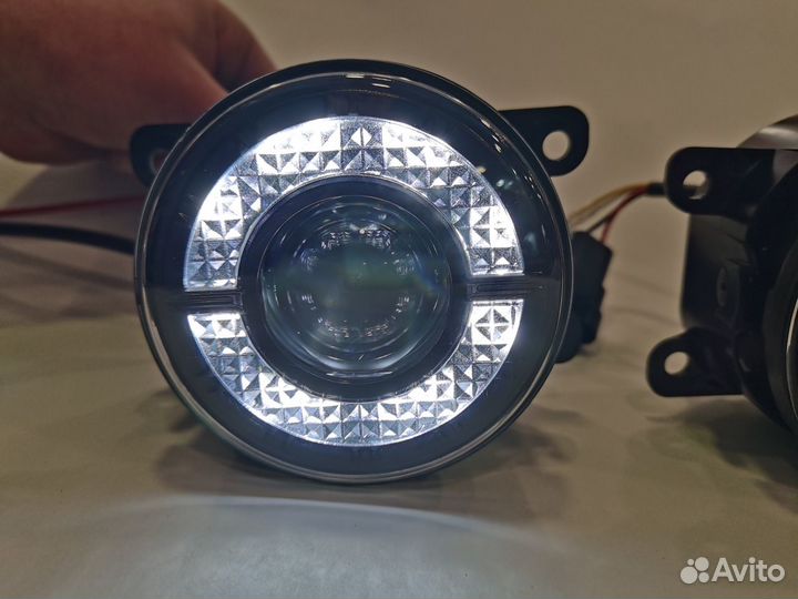 Птф туманки Toyota LED / bi-led с дхо 3в1