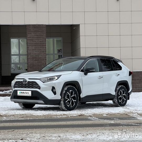 Toyota RAV4 2.0 CVT, 2021, 75 000 км