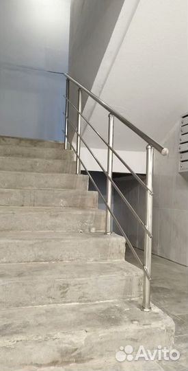 Перила, поручни, ограждения из нержавеющей стали