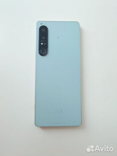 Телефон Sony Xperia 1 IV