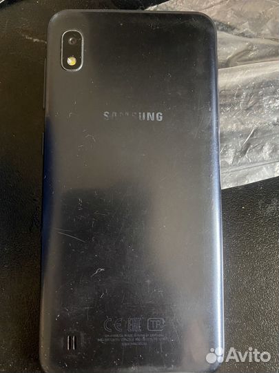 Samsung Galaxy A10, 4/32 ГБ