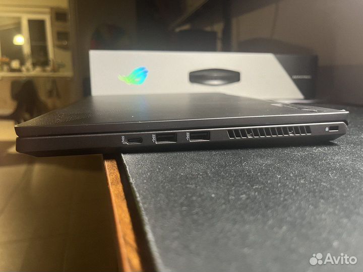 Asus ROG Zephyrus G14