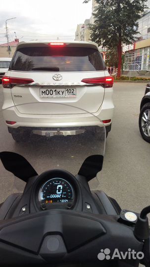 Макси скутер