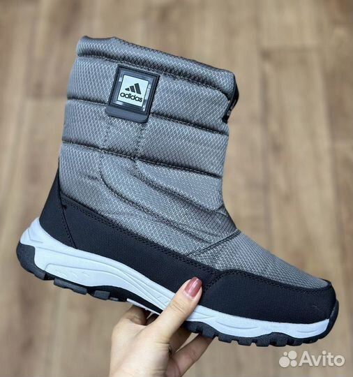 Дутики женские зимние adidas новые 36-41