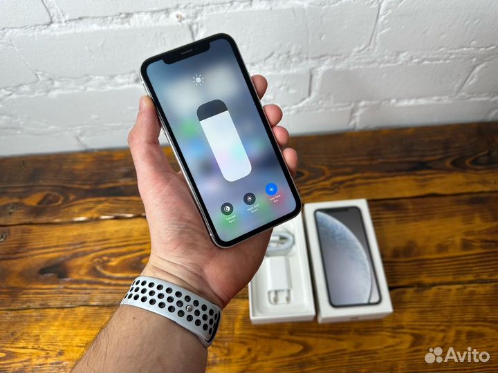 iPhone Xr, 128 ГБ