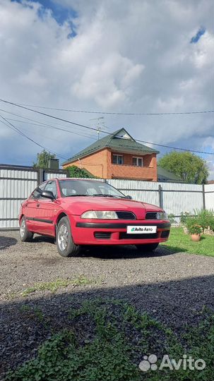 Mitsubishi Carisma 1.6 AT, 2002, 265 000 км