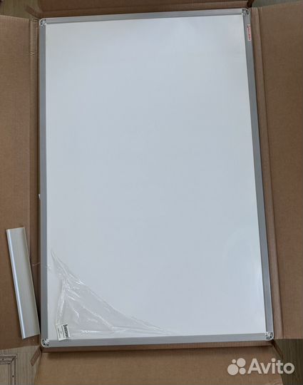 Магнитно маркерная доска новая