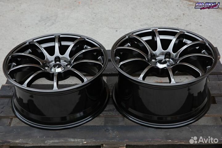 Разноширокие Advan RS R18 8.0/9.0jj ET35 5*114.3