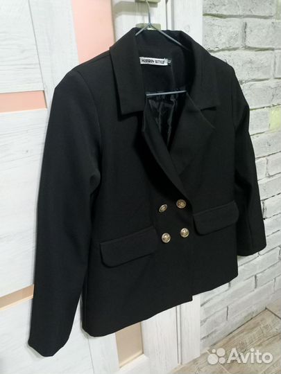 Брючный костюм