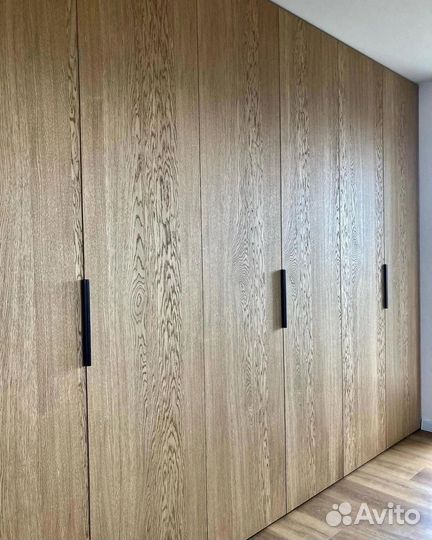 Шкаф распашной под ключ