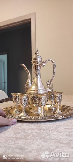 Графин с рюмками