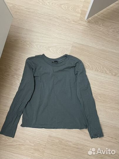 Спортивные штаны H&M, лонгслив Zara, Tezenis