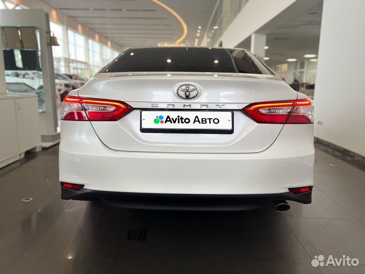 Toyota Camry 2.5 AT, 2018, 202 000 км