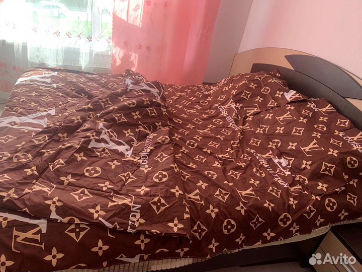 Брендовое постельное белье Сатин с одеялом новое