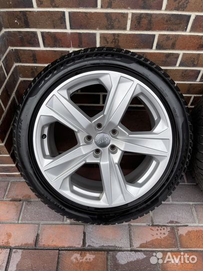 Оригинальные колеса Audi r19