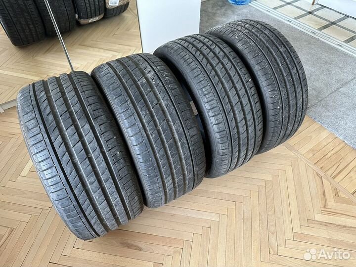 Nexen N'Fera SU1 225/45 R17 и 245/40 R17 95W