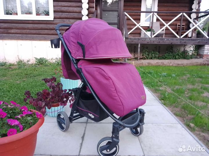 Прогулочная коляска