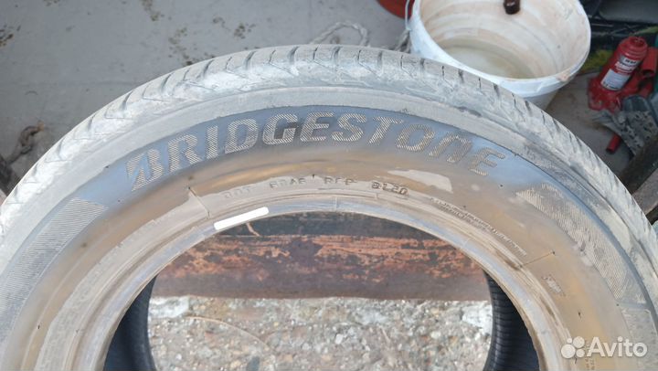 Bridgestone Turanza T001 225/60 R16