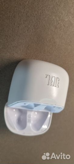 Кейс JBL Tune 225TWS