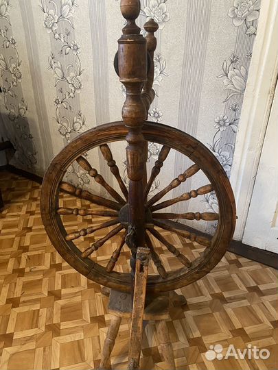 Прялка деревянная старинная