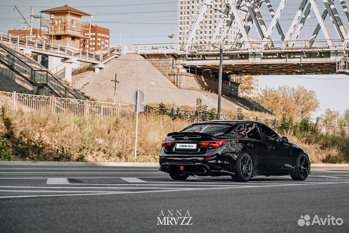 Infiniti Q50 2.0 AT, 2014, 200 000 км