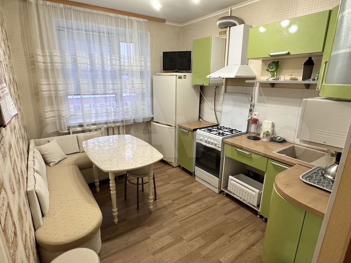 2-к. квартира, 60 м², 4/5 эт.