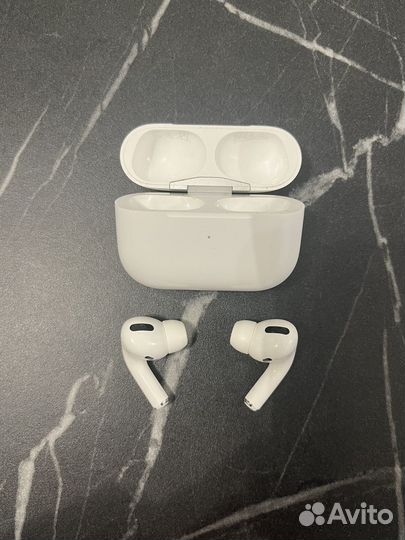Кейс Airpods pro оригинал
