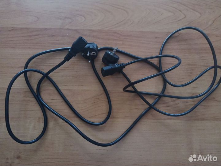 Сетевой кабель питания