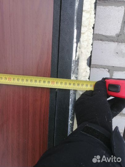 Металлическая дверь бу