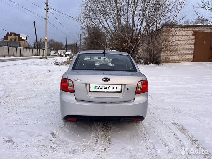 Kia Rio 1.4 AT, 2010, 186 000 км