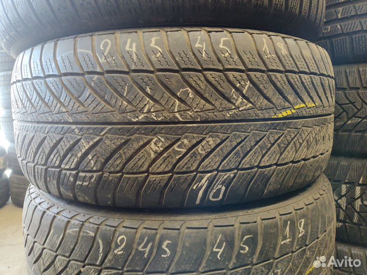 Goodyear UltraGrip 8 Performance 245/45 R18