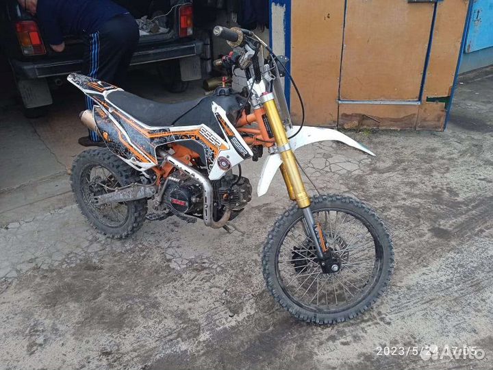 Питбайк sssr atom 125