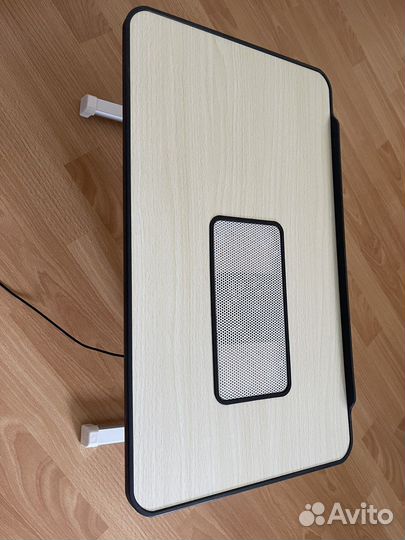 Столик под ноутбук