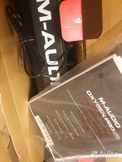Миди клавиатура M-Audio Oxygen Pro 25 новая