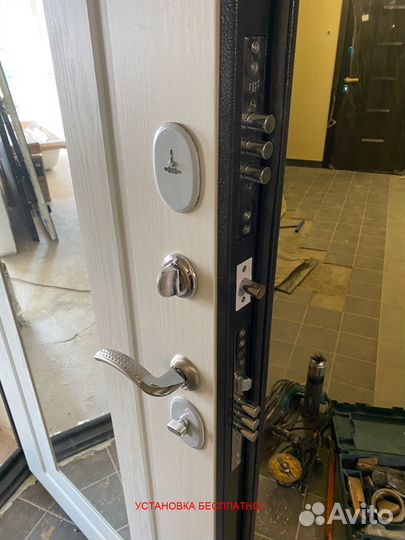 Дверь входная в дом с бесплатной установкой