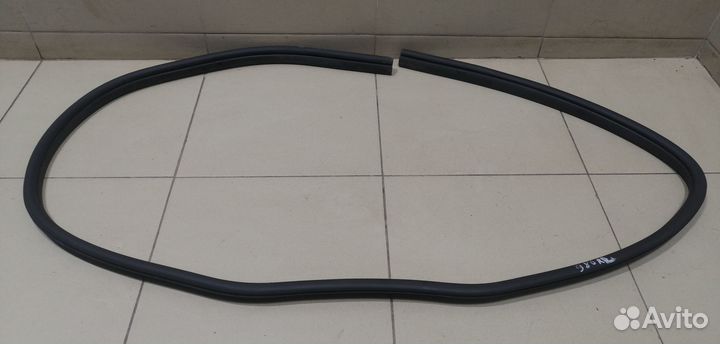 Уплотнитель (внутри) Focus II 2008-2011