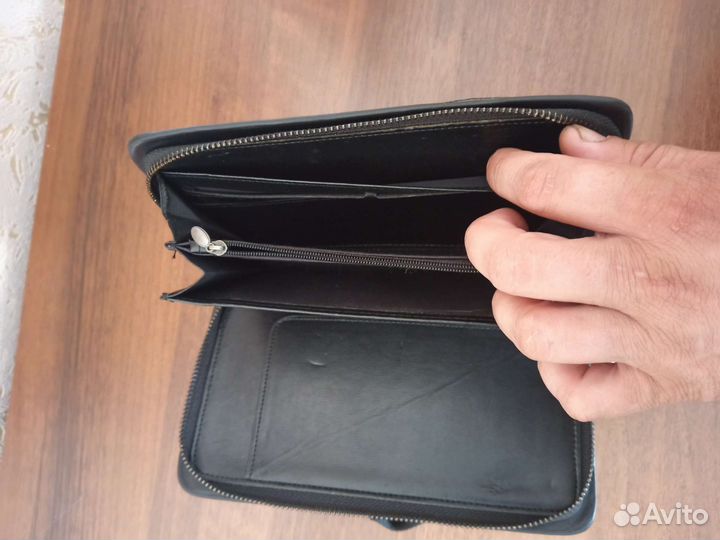 Мужской кожаный клатч