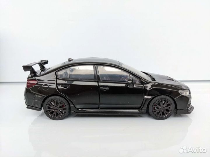 Металлическая модель автомобиля subaru WRX STI