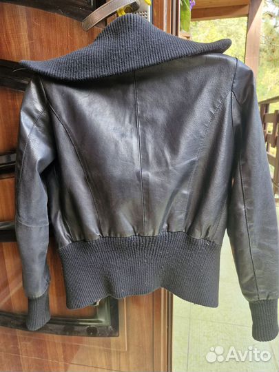 Куртка кожаная женская 42